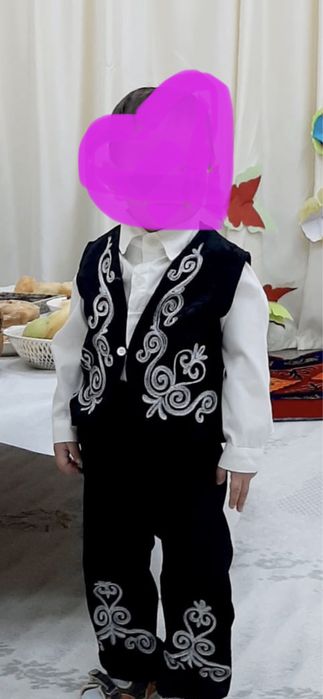 Костюм национальный