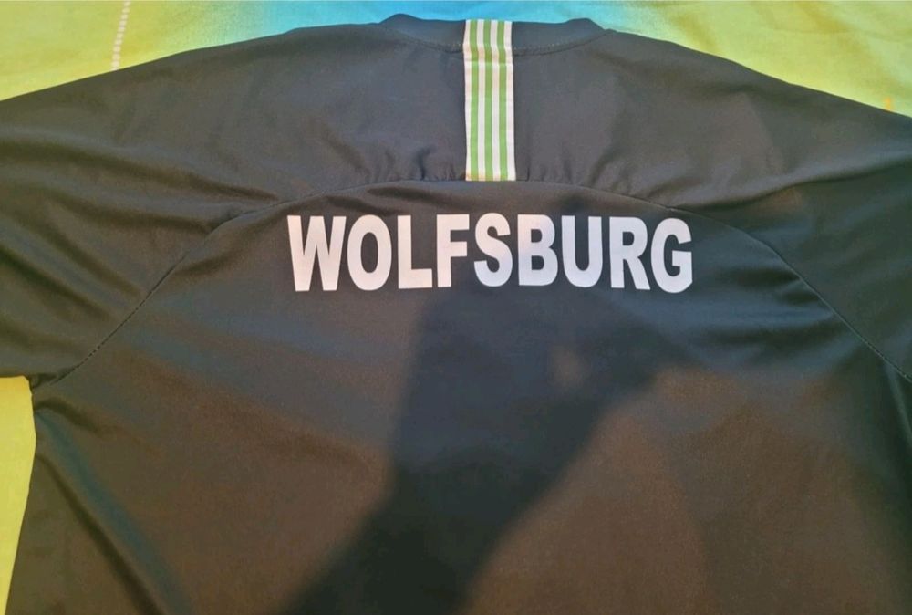 Вратарска тениска на Волфсбург/Найк/Л размер