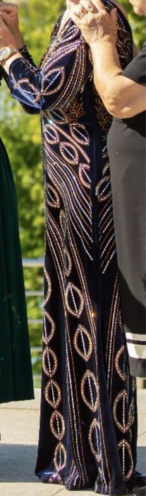 Rochie catifea albastra cu pietre