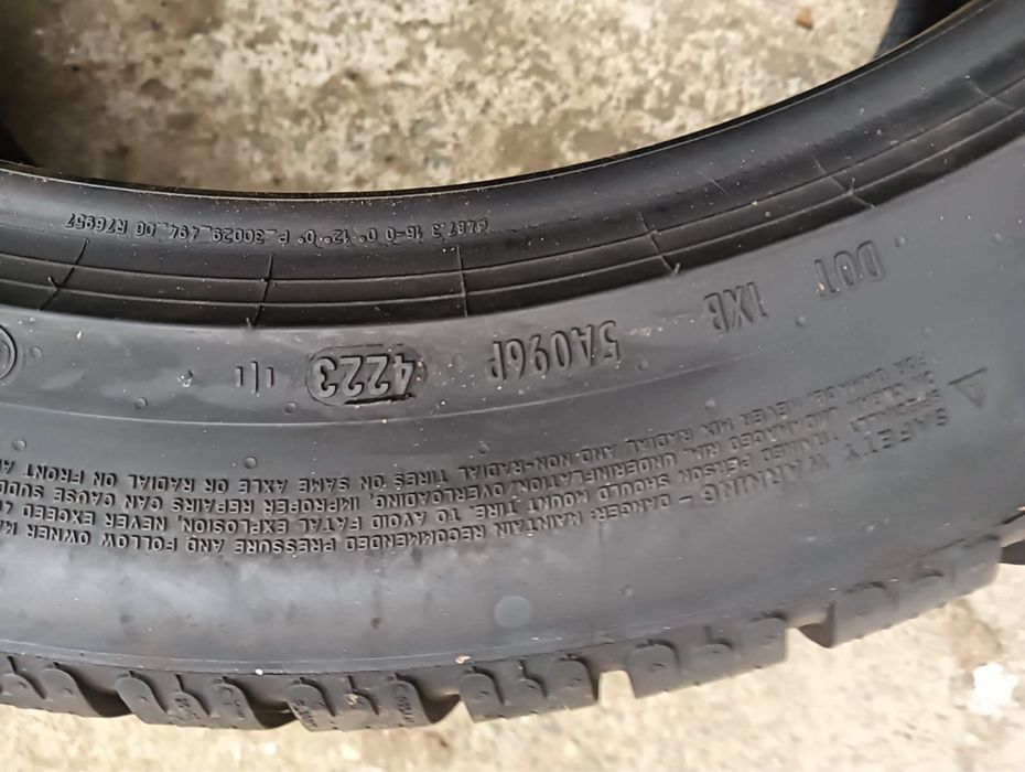 Pirelli 255/45 R19 iarna