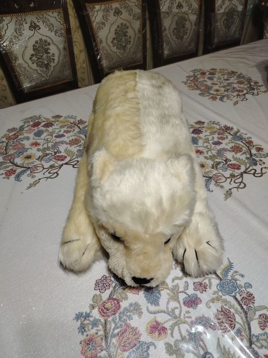 Yumshoq o'yinchoq sotiladi holati deyarli yangi