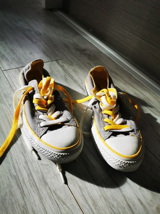 Оригинални кецове CONVERSE нови