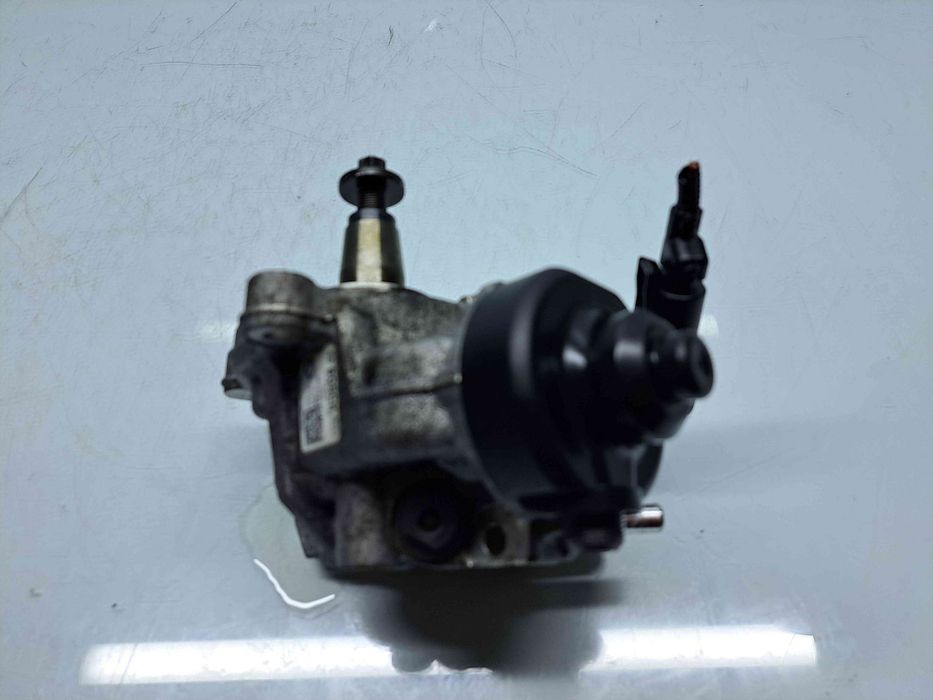 Pompa inalta presiune  Bmw 1 (F20, F21) [Fabr 2011-2017] 8511629-09 /