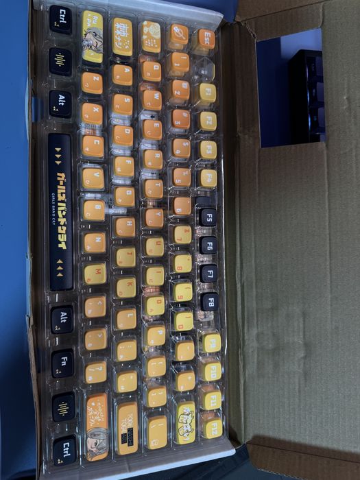 Продам новые кейкапы PBT пластик keycaps