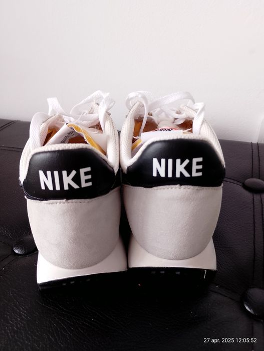 Adidași unisex Nike