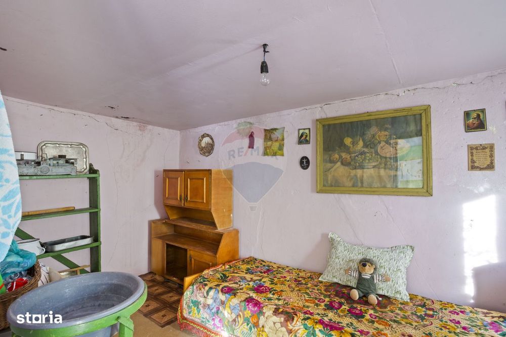 Casă de vanzare, pozitie excelenta, la intrare in Loc. Galsa