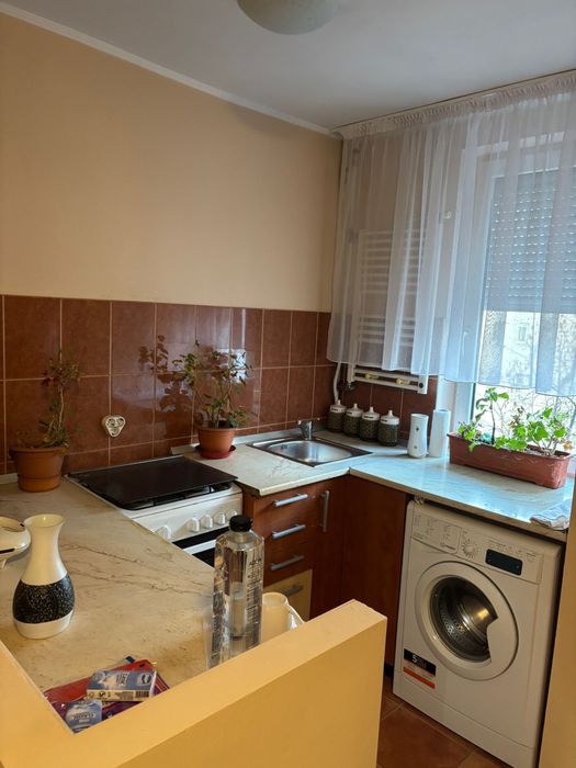 Vand Garsonieră Zona Rogerius