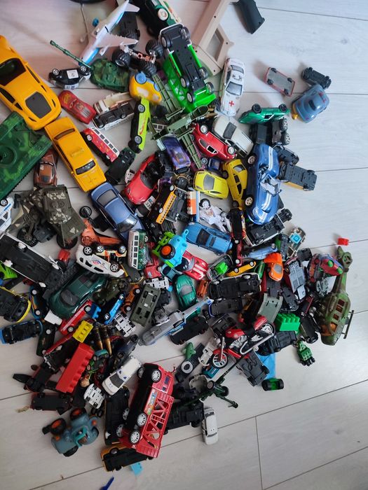 Детские игрушки, разные развивающие игрушки