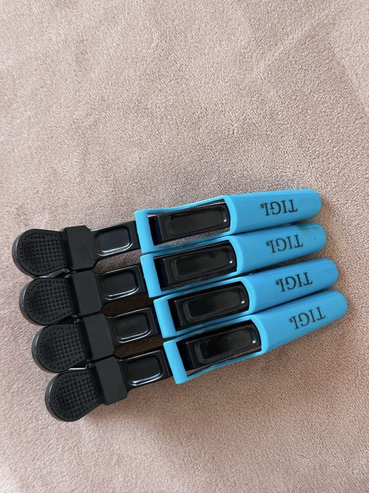 Зажим и пеньюар