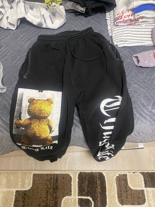 Вещи на мальчика возрост ну где то от 11 до 13 взовисимости от роста