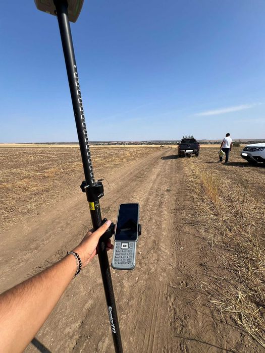 servicii topografice – Trasare limite de proprietate