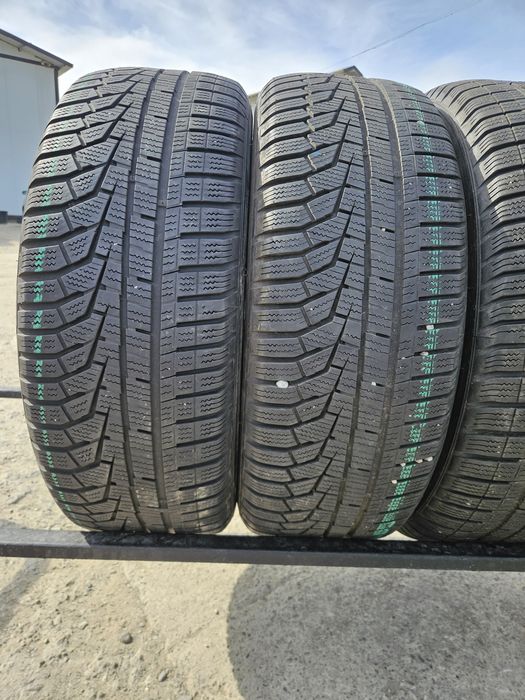 Vând anvelope iarna 215/60/16 215/60r16 HANKOOK