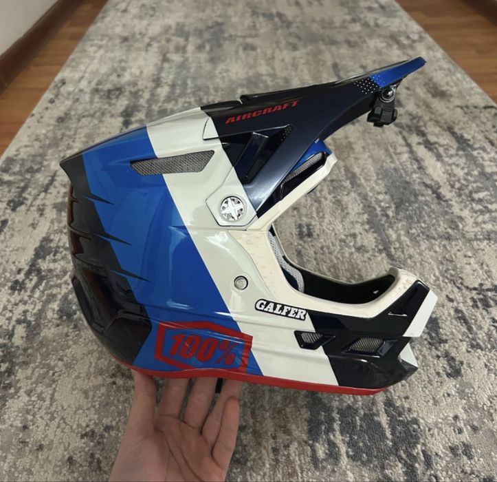 Casca Downhill/Enduro/Atv 100% Aircraft Carbon Mips marime M(57-58cm)