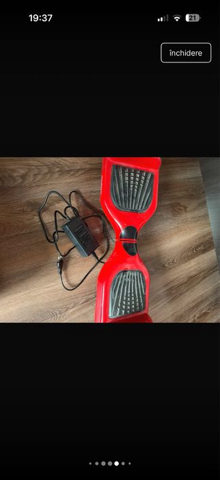 Hoverboard rosu