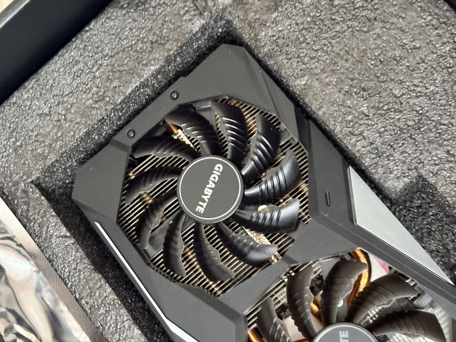 Видеокарта 1660 super 6 gb