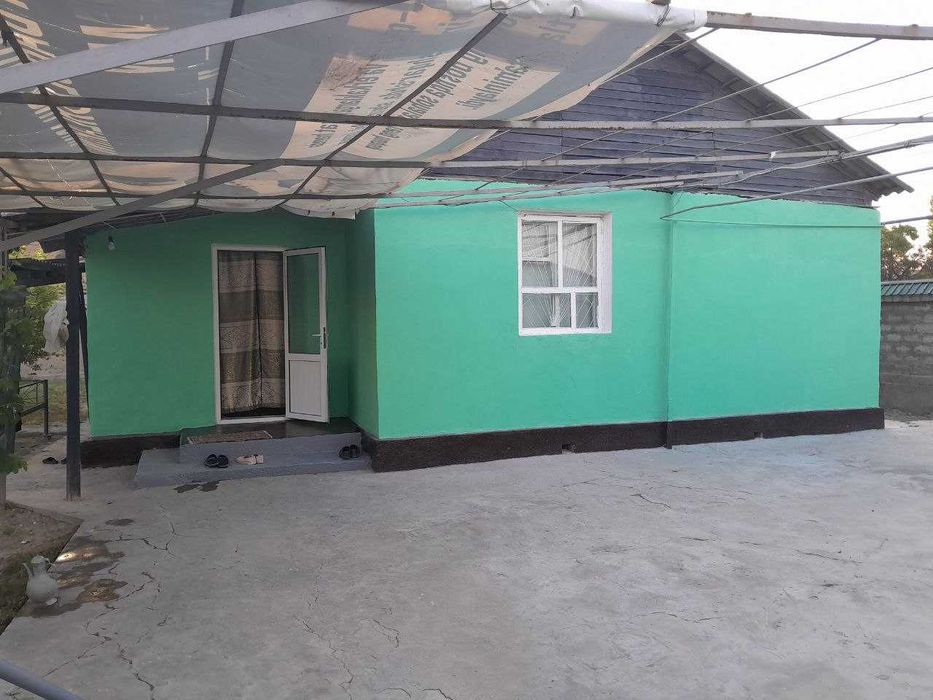 Уй сотилади Куйи Чирчик Тумани Минг Чинор махалласи