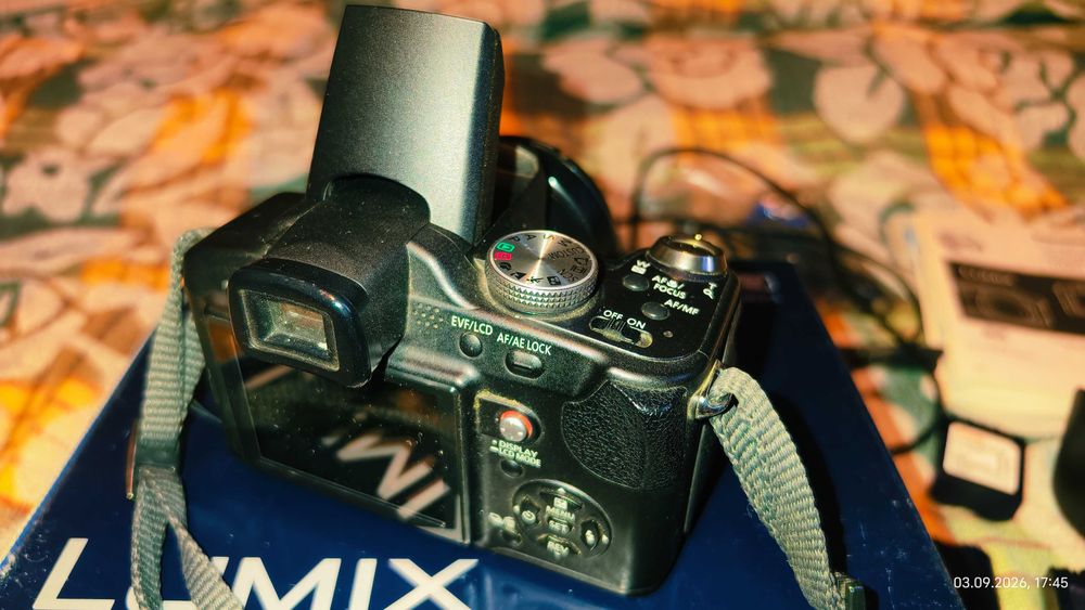 Фотоаппарат Panasonic Lumix DMC-FZ18