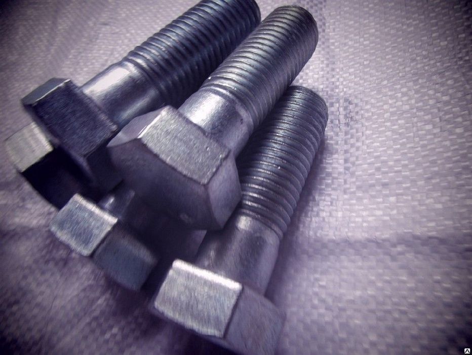 Шпилька. Болт Гайка