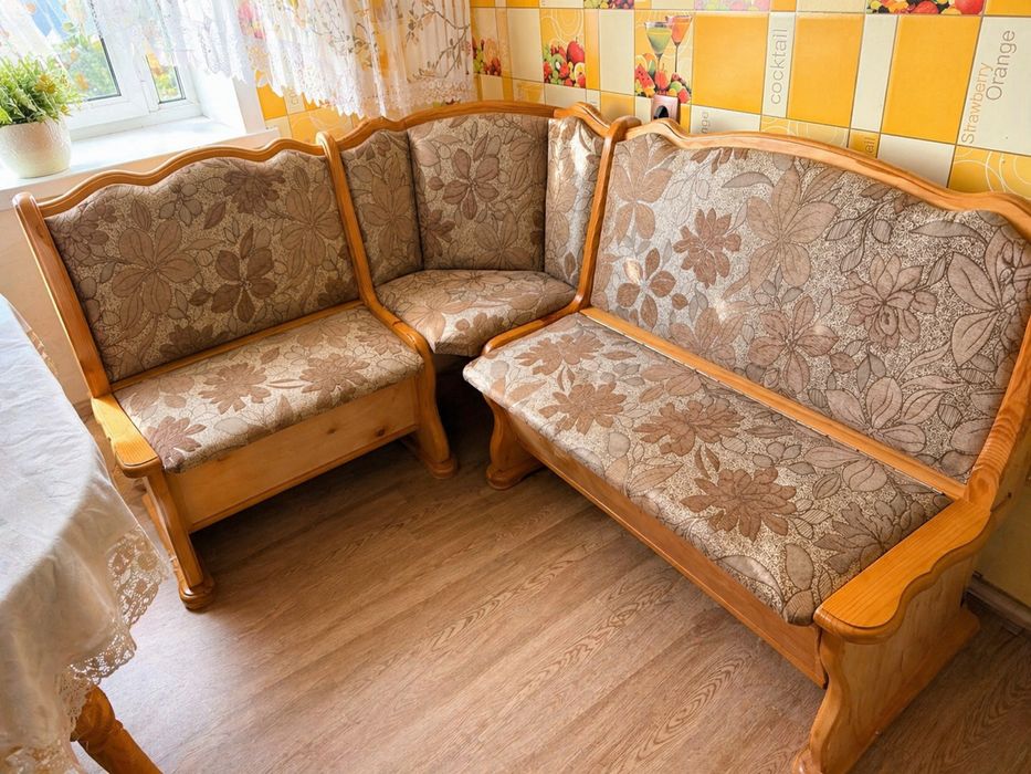 Продам кухонный уголок