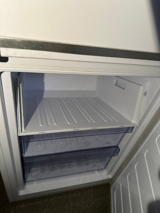 Холодильник beko