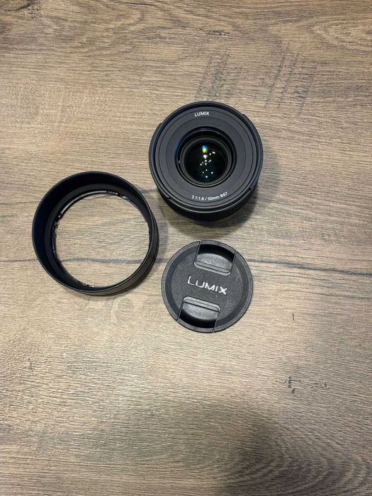 LUMIX GH5ii, SIGMA 16MM 1.4, Lumix 50MM 1.8 + alte accesorii