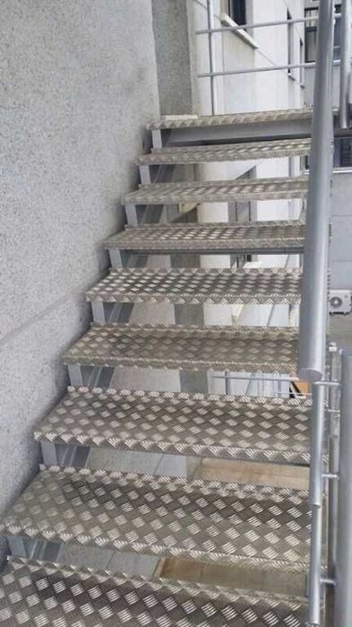 Перила, Решётка Навес леснитса