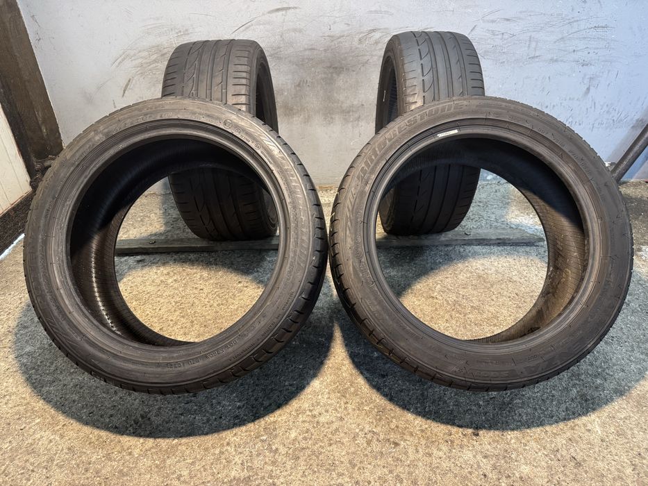 Гуми 245/40/17 и 225/45/17 BRIDGESTONE Potenza RSC