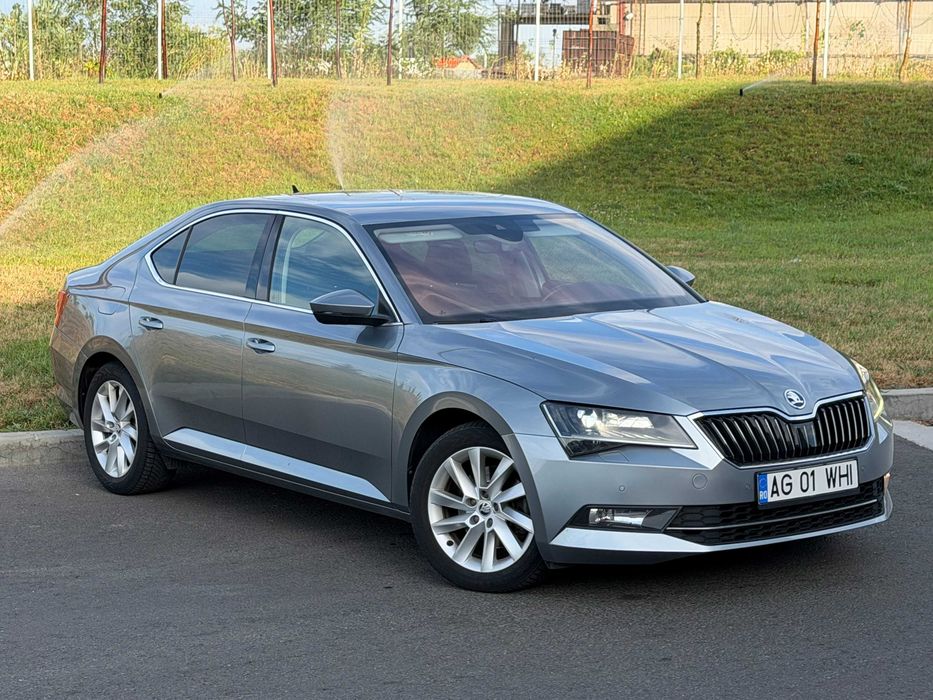 Skoda Superb 2018 / 2.0 TDI - 190 Cp - DSG / Navi Mare / CarPlay / GARANTIE / DISTRONIC