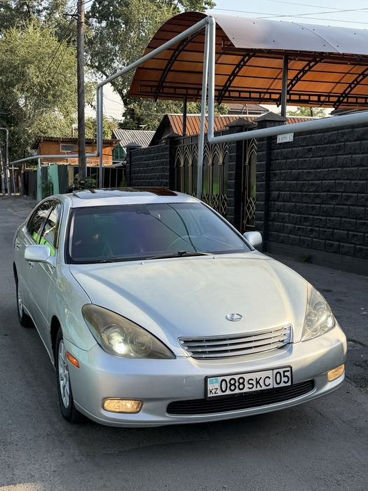 Продам Lexus Es 300