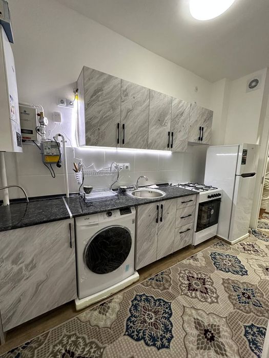 Чирчик  Шахрида  Ижарага  Квартира 3 хонали Танк олийгохи Лётний час