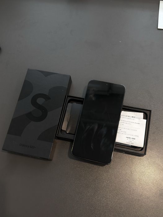 Samsung s22+ хороший