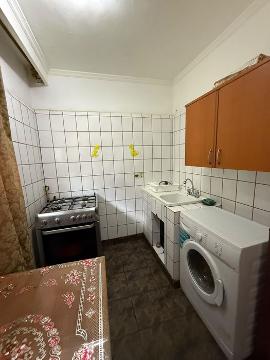 Ofer spre închiriere garsoniera confort 1 decomandat, complet mobilata și utilata mun. Pitesti,Gavana 2, ga