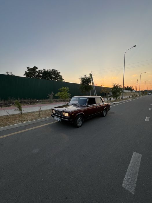 Vaz 2107 sotiladi yili 2012