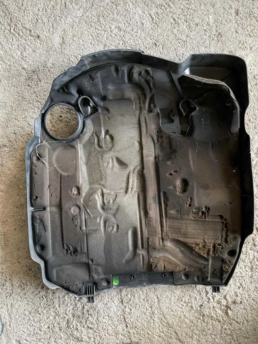 Декоративен капак за двигател BMW E90/91/92 N57