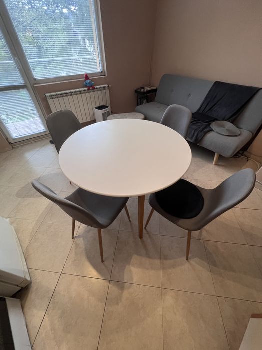 JYSK Маса+ 4 стола