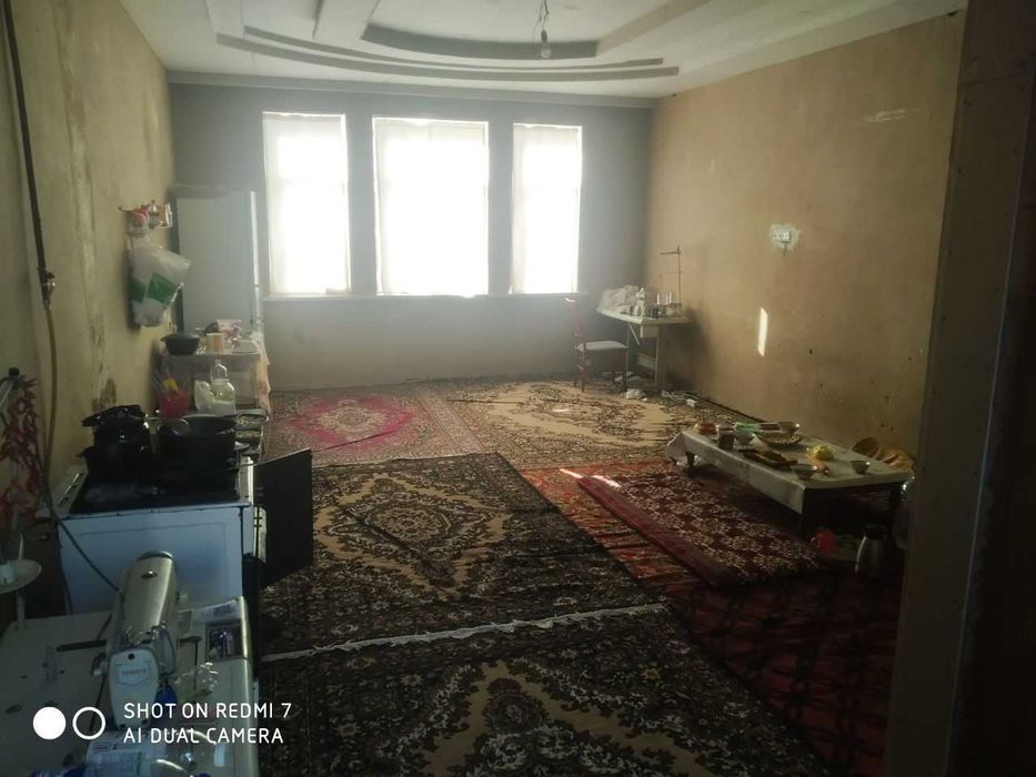 Зангиота туманида шинам ҳовли сотилади!