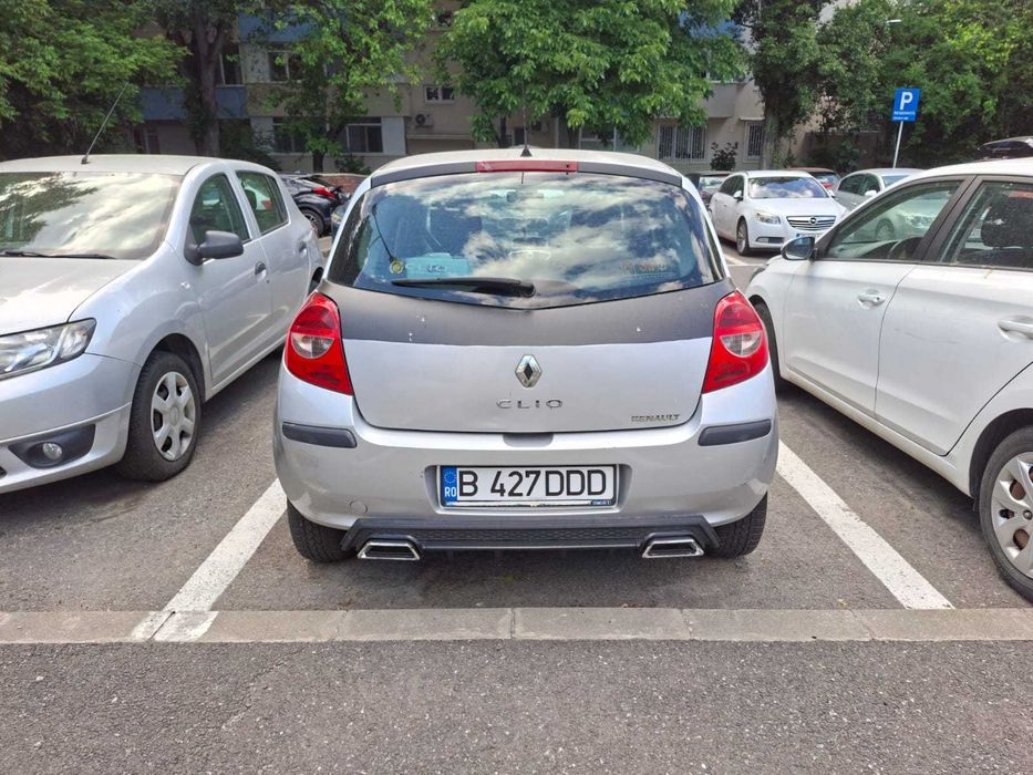 Renault Clio 2006 1.2i stare perfectă