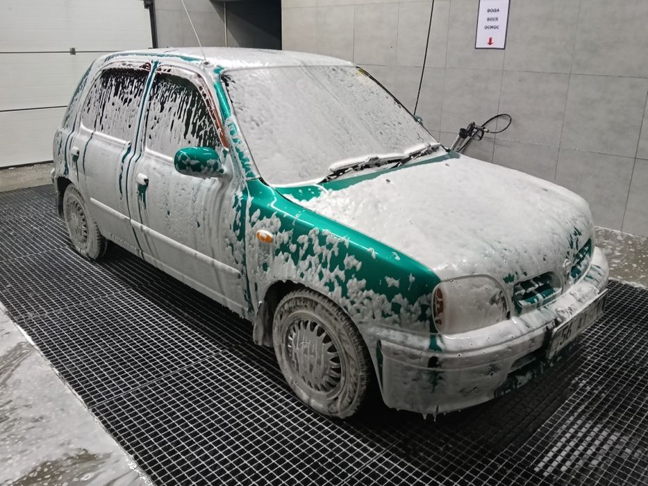 Ниссан Марч ( микра)