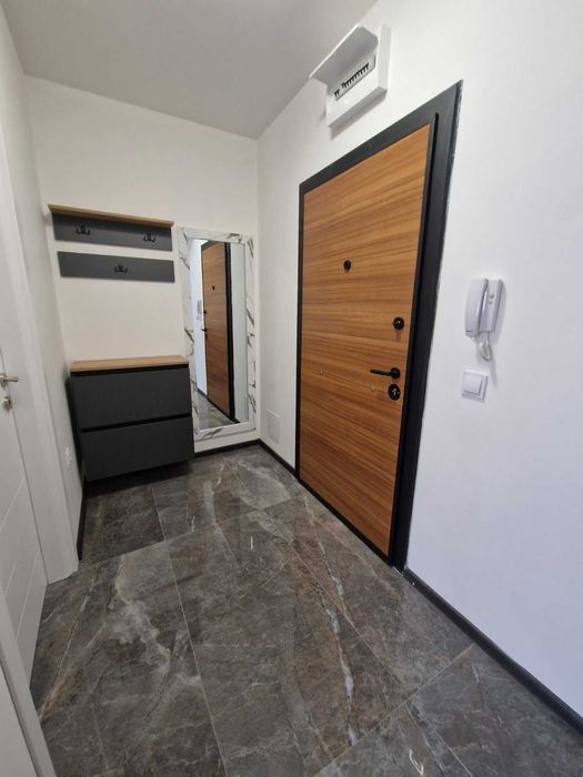 Дава се под наем Двустаен апартамент в София, Студентски град - 78 кв.м за 699 € - Снимка #7