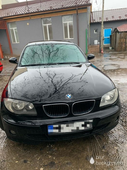 Dezmembrez Bmw Seria 1 E87 2.0 D 90 KW an 2004 cod motor 20 4D 4