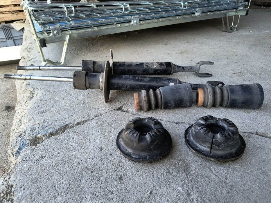 Амортисьори за Audi A4 B6 предни за седан