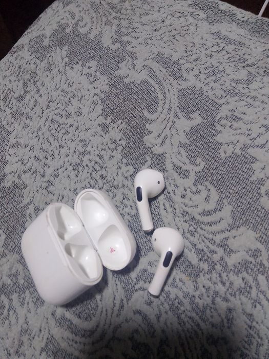 Наушники AIRPORDS цена 1500тг