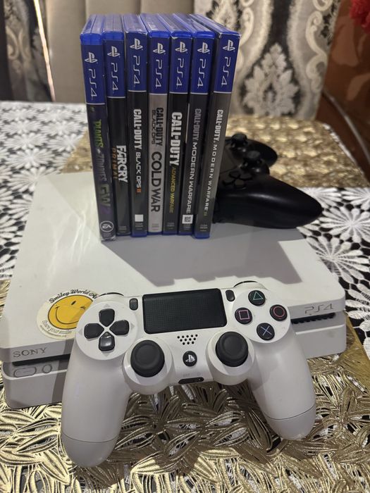 Vand consola ps4 500 gb si laptop acer sau schimb cu laptop gaming