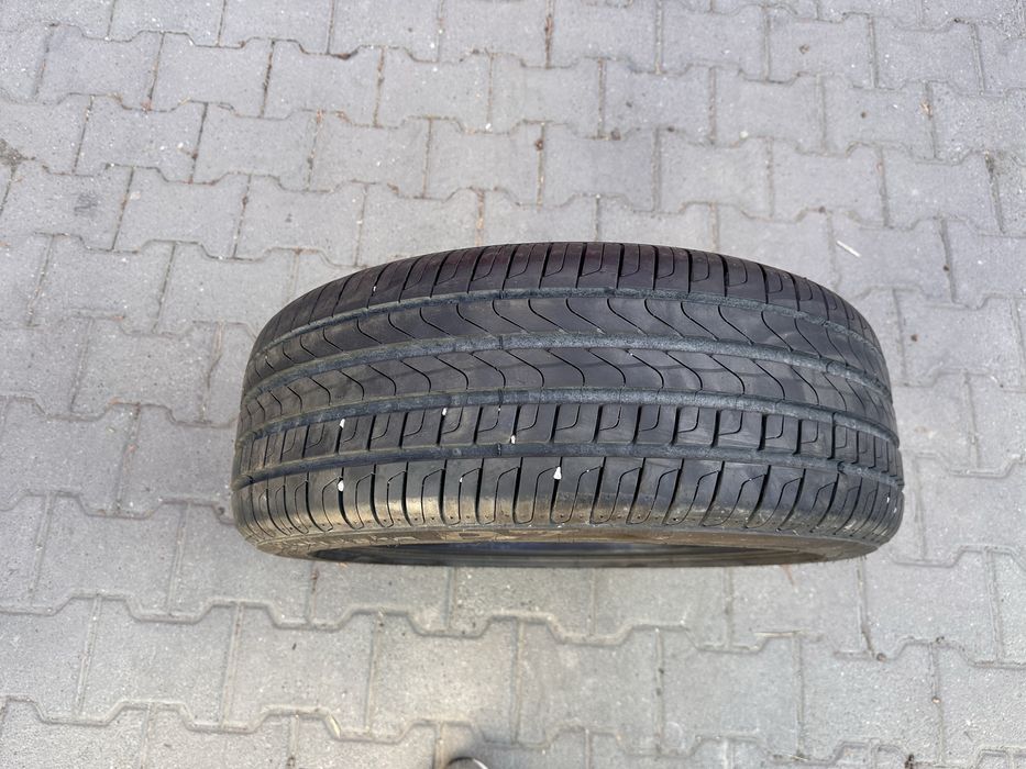 Pirelli Cinturato P7 225/45/18. 91Y DOT 0824