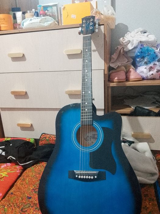 Гитара сатылады срочно