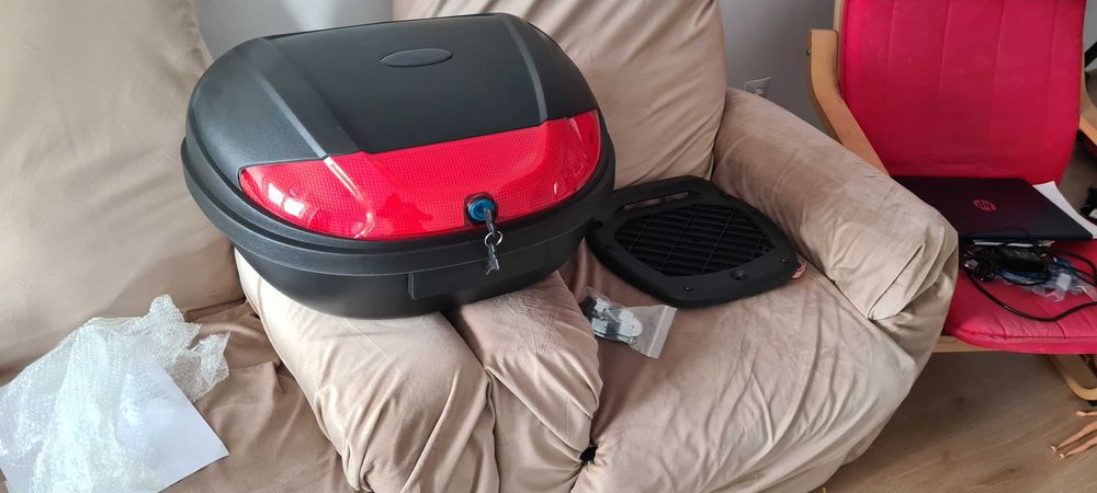 Cutie portbagaj motocicleta 72 l pentru 2 căști