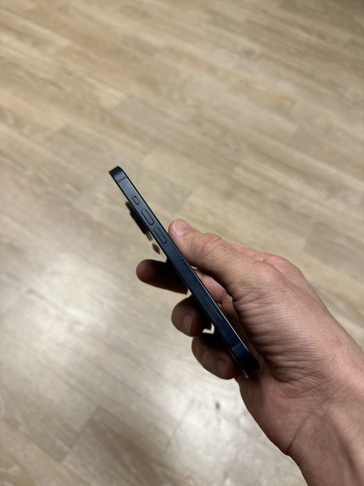 iPhone 13 с гарантией