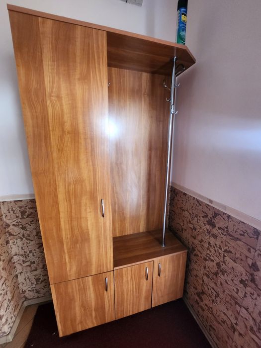 Vand mobilier baie, bucatarie