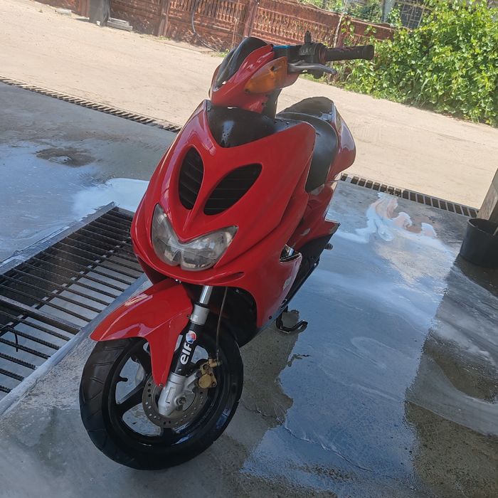 Gilera runner +Yamaha aerox 49