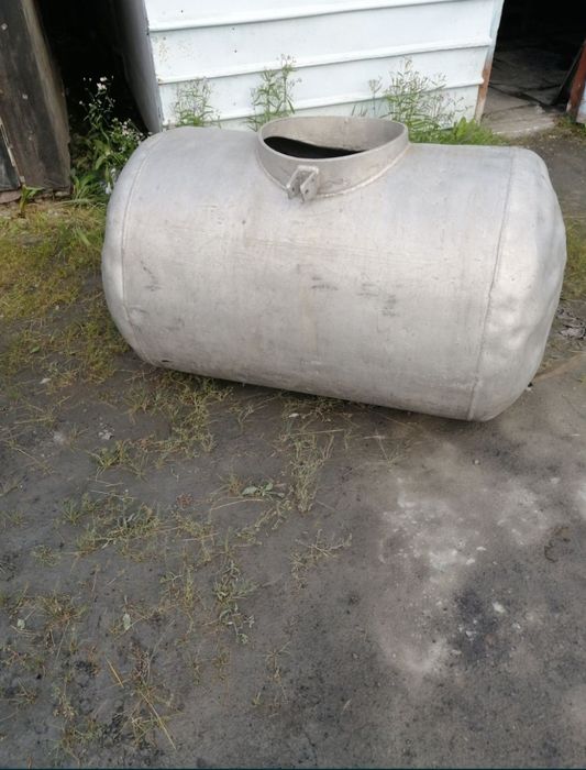 Продам алюминевую бочку